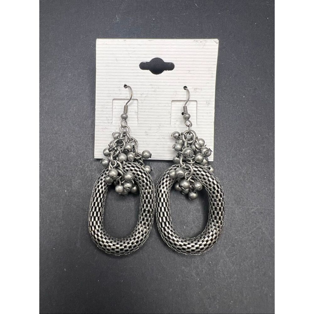 Gunmetal Gray Tone Hollow Popcorn Mesh Hoop Cluster Metallic Beads Drop Earrings